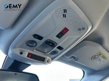 Photo 24 Peugeot 2008  PureTech 130 S&S EAT8