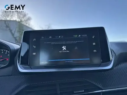 Photo 21 Peugeot 2008  PureTech 130 S&S EAT8