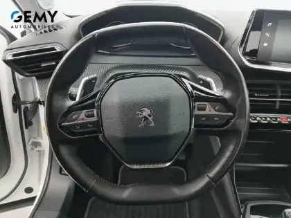 Photo 87 Peugeot 2008  PureTech 130 S&S EAT8