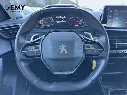 Photo 12 Peugeot 2008  PureTech 130 S&S EAT8