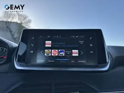 Photo 17 Peugeot 2008  PureTech 130 S&S EAT8