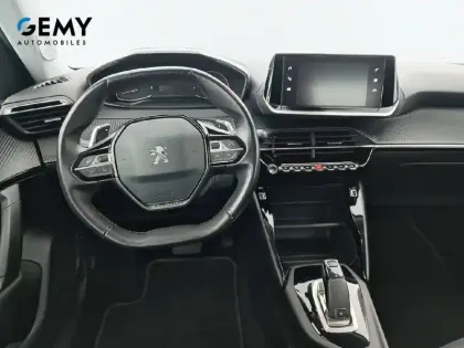 Photo 82 Peugeot 2008  PureTech 130 S&S EAT8