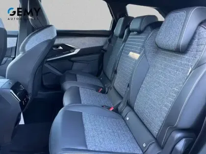 Photo 9 Peugeot 5008  Hybrid 136 e-DCS6