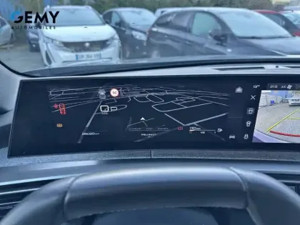 Photo 13 Peugeot 5008  Hybrid 136 e-DCS6