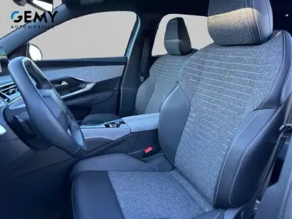 Photo 8 Peugeot 5008  Hybrid 136 e-DCS6