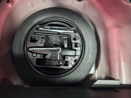 Photo 8 Peugeot 208  Hybrid 136 e-DCS6