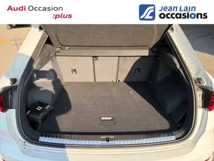 Photo 9 Audi Q3  35 TFSI 150 ch S tronic 7