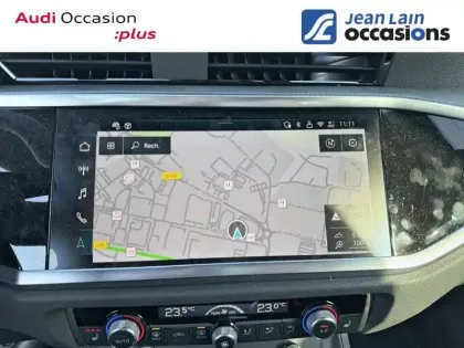 Photo 35 Audi Q3  35 TFSI 150 ch S tronic 7