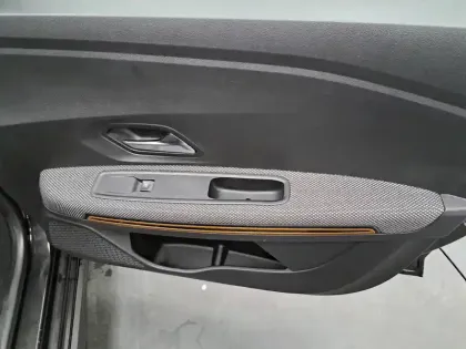 Photo 24 Dacia Sandero  TCe 90 - 22