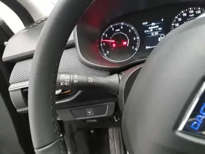 Photo 28 Dacia Sandero  TCe 90 - 22