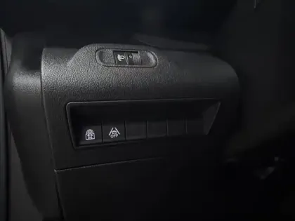 Photo 21 Peugeot Rifter  Standard BlueHDi 100 S&S BVM5