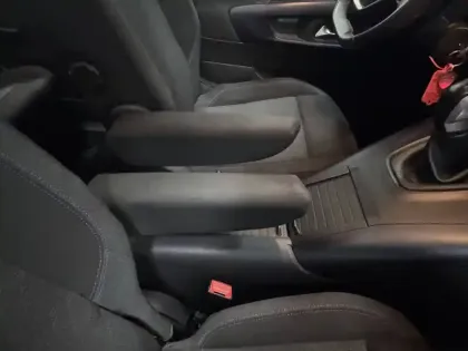 Photo 19 Peugeot Rifter  Standard BlueHDi 100 S&S BVM5