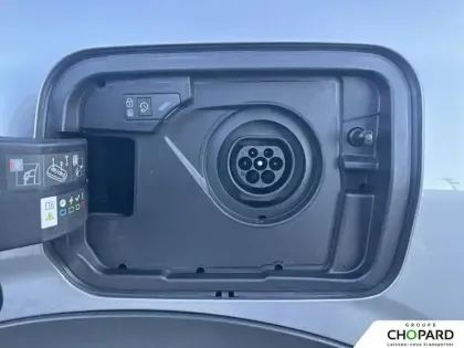 Photo 18 Peugeot 5008  Plug-in Hybrid 195 e-DCS7