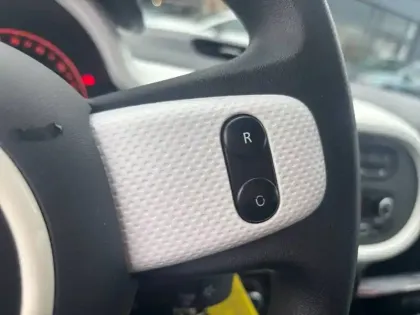 Photo 47 Renault Twingo  III 1.0 SCe 70 E6