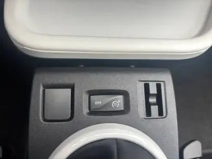 Photo 53 Renault Twingo  III 1.0 SCe 70 E6