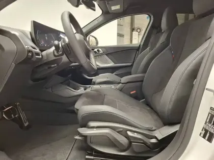 Photo 32 BMW Serie 1 120d 163 ch DKG7