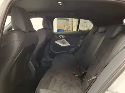 Photo 39 BMW Serie 1 120d 163 ch DKG7