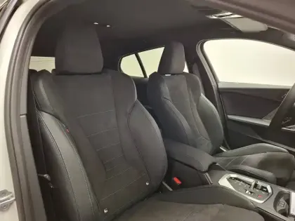 Photo 38 BMW Serie 1 120d 163 ch DKG7