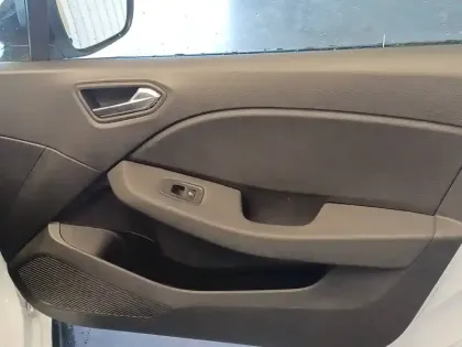 Photo 82 Renault Clio Gén. V (BJA) Ph1 NG Evolution 5