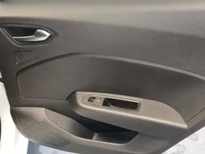 Photo 83 Renault Clio Gén. V (BJA) Ph1 NG Evolution 5