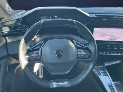 Photo 15 Peugeot 308  PureTech 130ch S&S EAT8