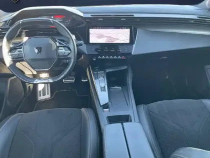 Photo 12 Peugeot 308  PureTech 130ch S&S EAT8