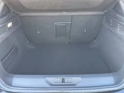 Photo 40 Peugeot 308  PureTech 130ch S&S EAT8