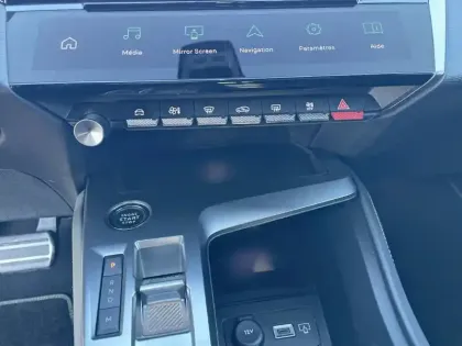 Photo 22 Peugeot 308  PureTech 130ch S&S EAT8