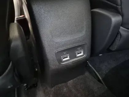 Photo 21 Peugeot 208  Electrique 50 kWh 136ch