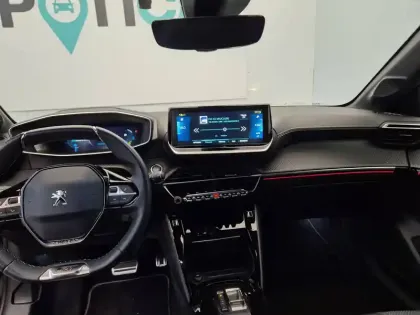 Photo 7 Peugeot 208  Electrique 50 kWh 136ch