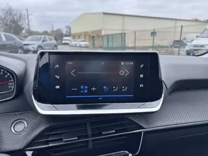 Photo 12 Peugeot 208  BlueHDi 100 S&S BVM6