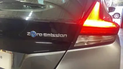 Photo 33 Nissan Leaf  Electrique 40kWh