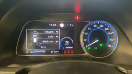 Photo 27 Nissan Leaf  Electrique 40kWh