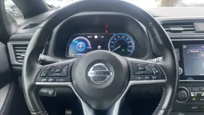 Photo 15 Nissan Leaf  Electrique 40kWh