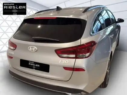 Photo 6 Hyundai I30  SW 1.0 T-GDi 100 DCT-7