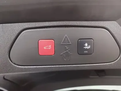 Photo 25 Opel Grandland  Hybrid 300 ch AWD BVA8