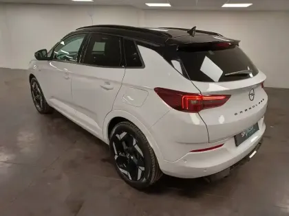 Photo 44 Opel Grandland  Hybrid 300 ch AWD BVA8