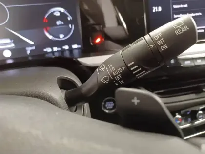 Photo 34 Opel Grandland  Hybrid 300 ch AWD BVA8