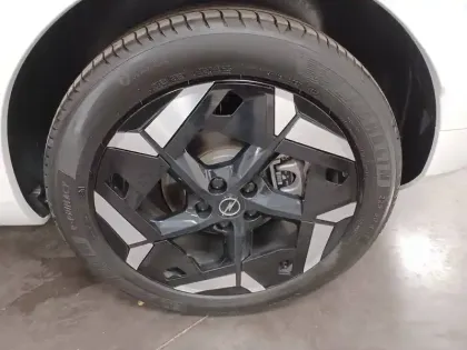 Photo 26 Opel Grandland  Hybrid 300 ch AWD BVA8