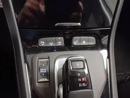 Photo 19 Opel Grandland  Hybrid 300 ch AWD BVA8