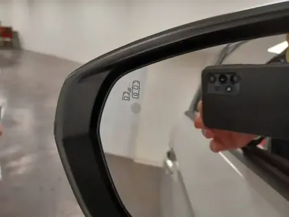 Photo 31 Opel Grandland  Hybrid 300 ch AWD BVA8