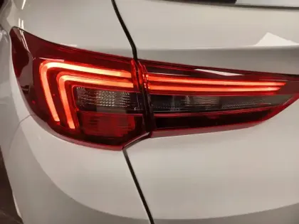 Photo 36 Opel Grandland  Hybrid 300 ch AWD BVA8