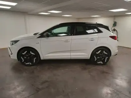 Photo 45 Opel Grandland  Hybrid 300 ch AWD BVA8
