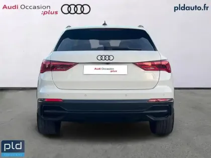 Photo 6 Audi Q3  35 TFSI 150 ch S tronic 7