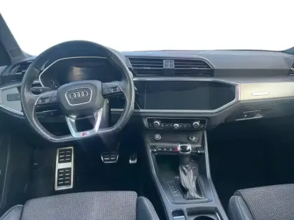 Photo 10 Audi Q3  35 TFSI 150 ch S tronic 7