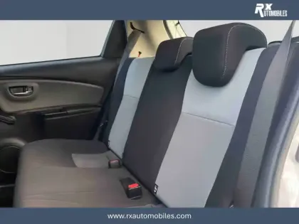 Photo 8 Toyota Yaris  70 VVT-i