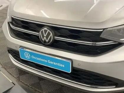 Photo 7 Volkswagen Taigo 1.0 TSI 110 BVM6 Life Business