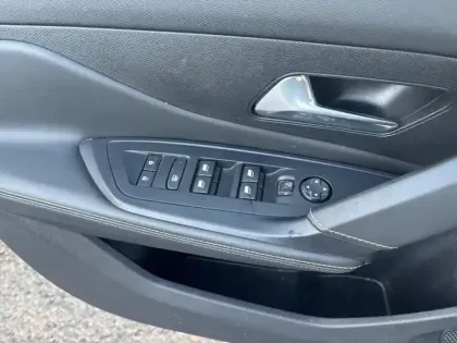 Photo 19 Peugeot 308  SW PureTech 130ch S&S EAT8 GT