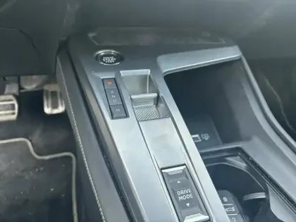 Photo 23 Peugeot 308  SW PureTech 130ch S&S EAT8 GT