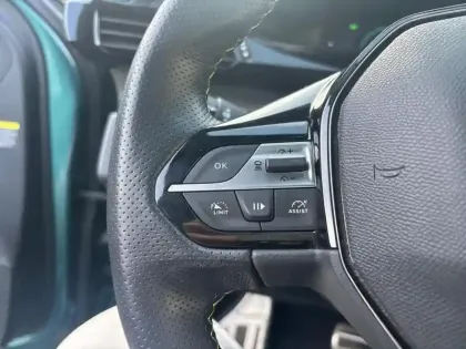 Photo 18 Peugeot 308  SW PureTech 130ch S&S EAT8 GT